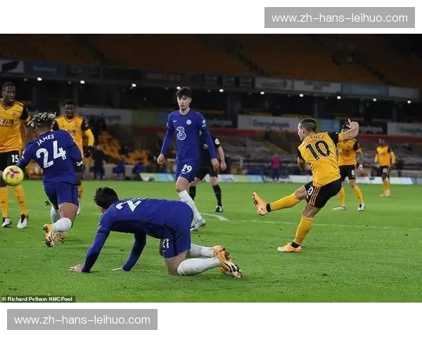 狼队主场绝平切尔西 两队冬窗防守引援效果形成鲜明对比